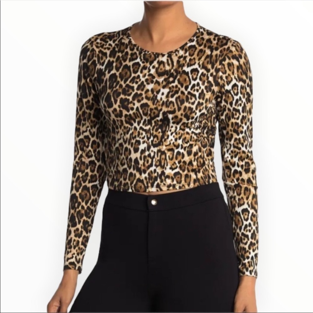 NWT Wayf Leopard Print Crew Neck Long Sleeves Crop Top Tan/Black Size Medium M